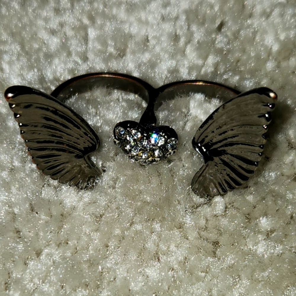 Two finger ring